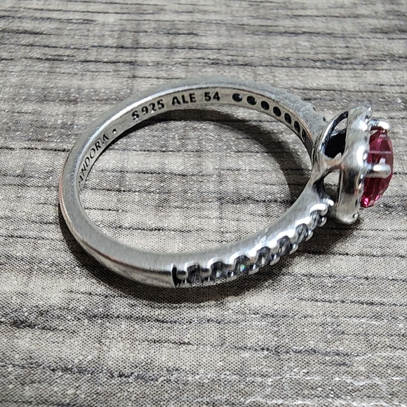 Pandora Elevated Red Heart Ring size 54 - Picture 3 of 10